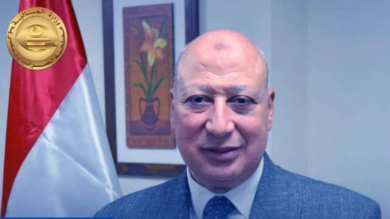 مختار توفيق، فيتو