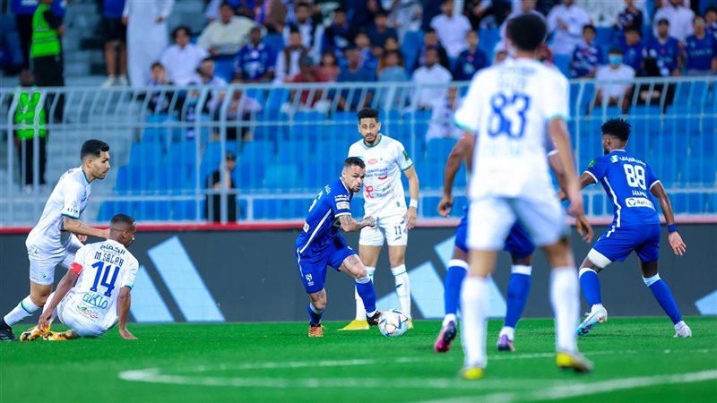 الهلال والفتح، فيتو