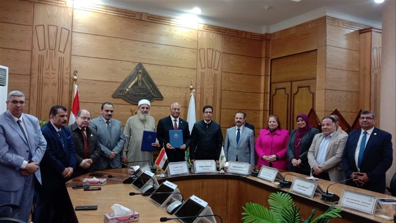 جامعة بنها والهلال