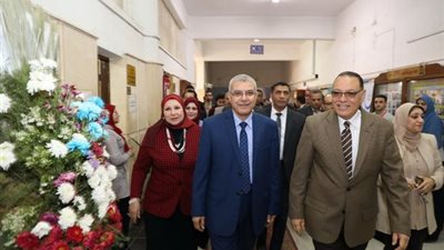 محافظ الشرقية يُشارك في المؤتمر العلمي التاسع لصيدلة الزقازيق