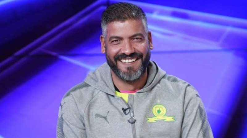 خالد علي المنسق الإعلامي