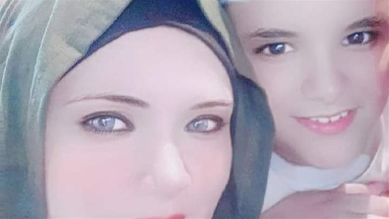 نرمين وطفلها، فيتو