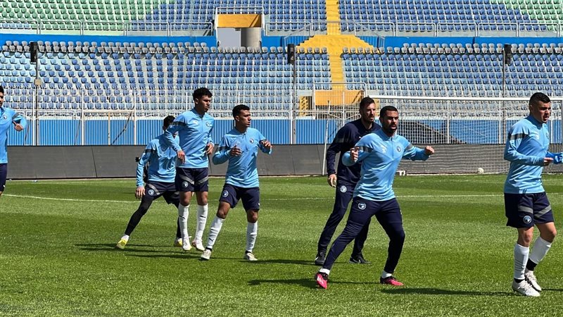 بيراميدز، فيتو