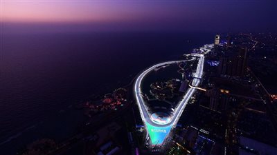 السعودية تنظم حدثا هاما لعشاق سباقات السيارات (صور)