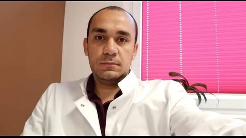 الطبيب الراحل محمد