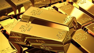 3 أسباب تدعم تراجع أسعار الذهب العالمية.. هدوء المخاوف من حدوث أزمة بالنظام المصرفي العالمي الأبرز