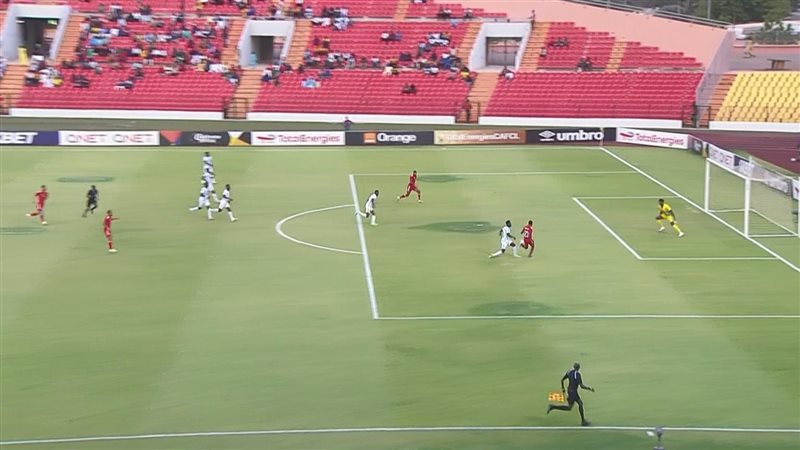 الأهلي والقطن الكاميروني،
