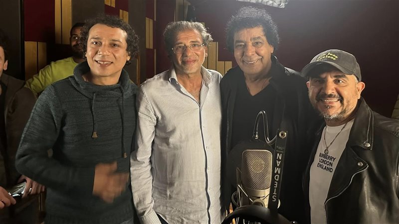 محمد منير يغني تتر