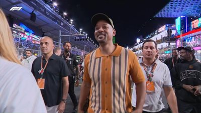 ويل سميث يحضر سباق الفورمولا 1 جائزة السعودية الكبرى