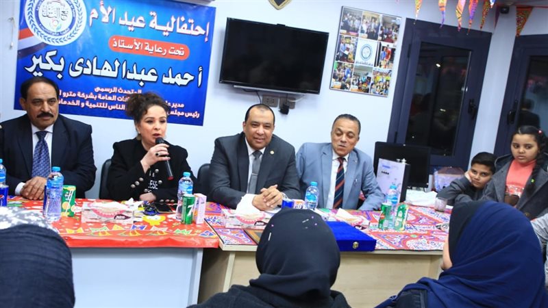 الفنانة حنان شوقي،