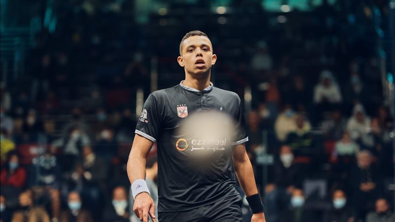 مصطفى عسل لاعب الاسكواش،