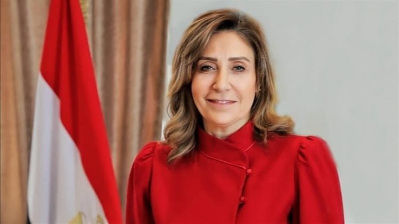 نيفين الكيلاني وزيرة