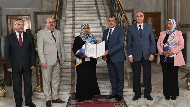تكريم وزير الانتاج