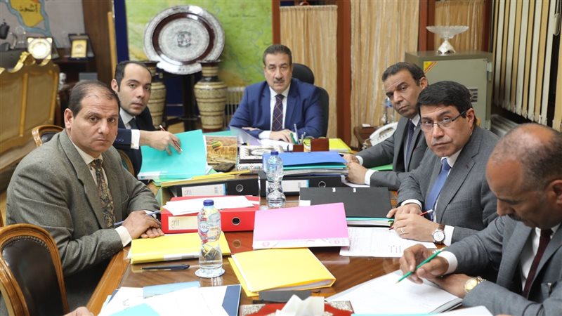 محافظ المنوفية خلال