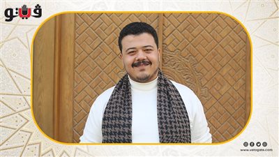 المنشد أحمد العمري يشدو بابتهال يارب إن عظمت ذنوبي