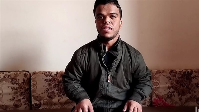 المبتهل احمد العش،فيتو