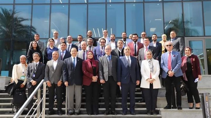 جامعة عين شمس، فيتو