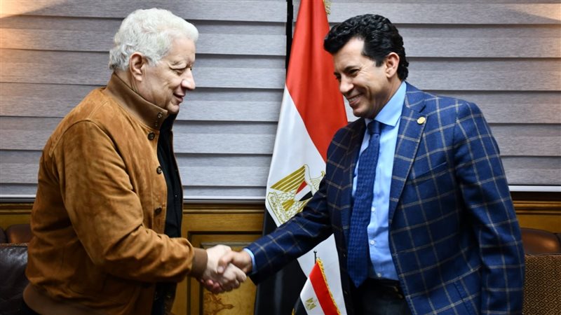 أشرف صبحي مع مرتضى