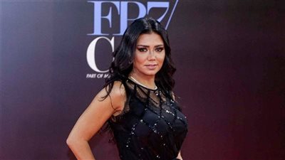 رانيا يوسف تصور آخر مشاهد فيلم ورد وريحان 
