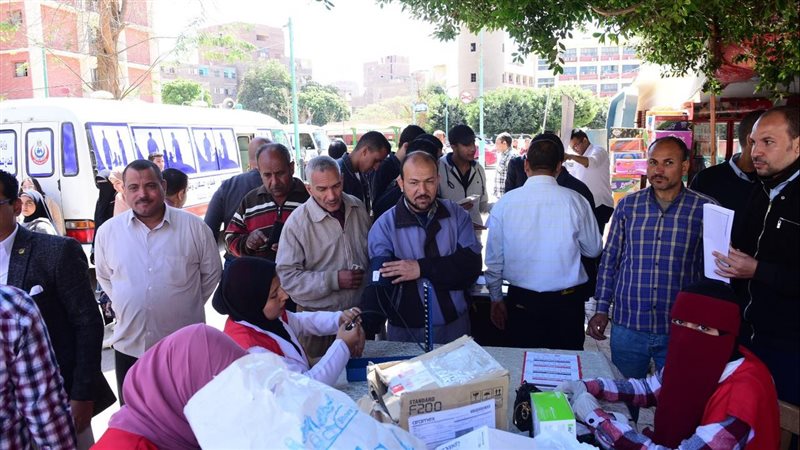 جانب من القافلة الطبيبة