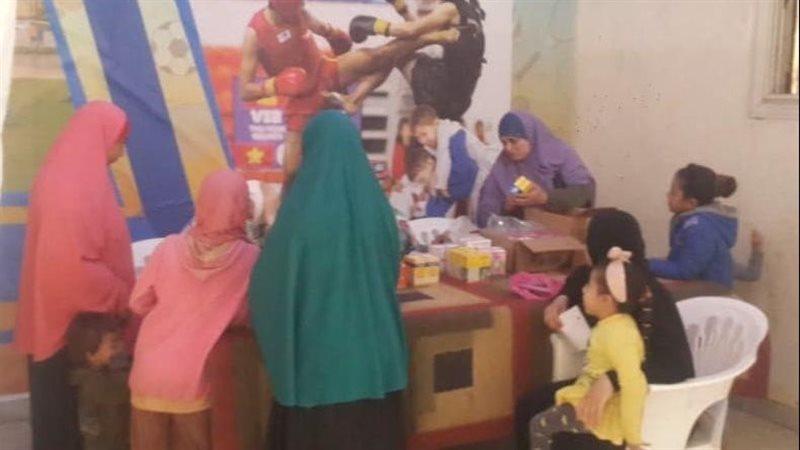 قافلة طبية بجامعة