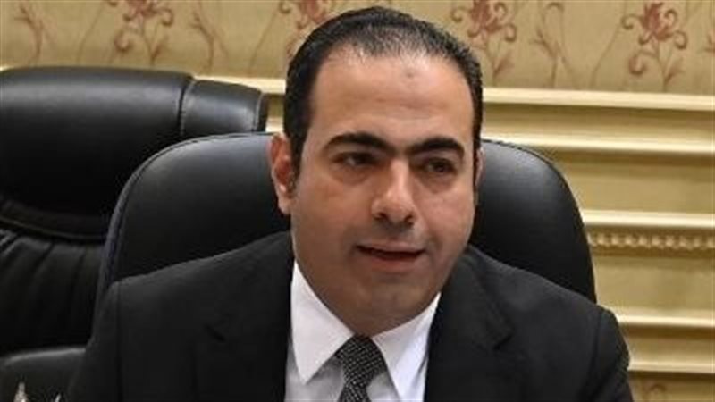 محمود حسين رئيس لجنة