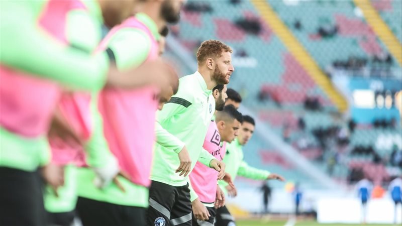 بيراميدز، فيتو