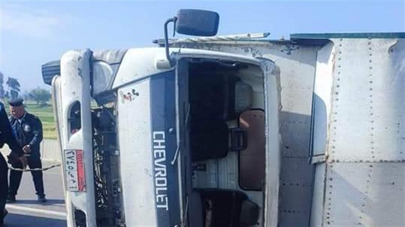 إنقلاب سيارة نقل،فيتو