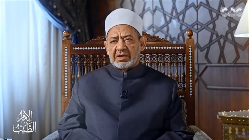الدكتور أحمد الطيب