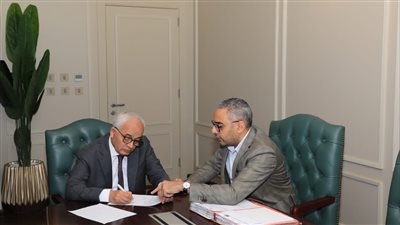 وزير التعليم يباشر عمله من مقر الوزارة بالعاصمة الإدارية الجديدة