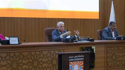 محافظ جنوب سيناء يترأس المجلس التنفيذي ويوجه بالاستعداد لبدء سباق الهجن