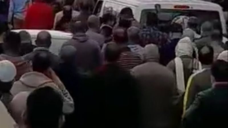 جنازة المؤذن المتطوع،
