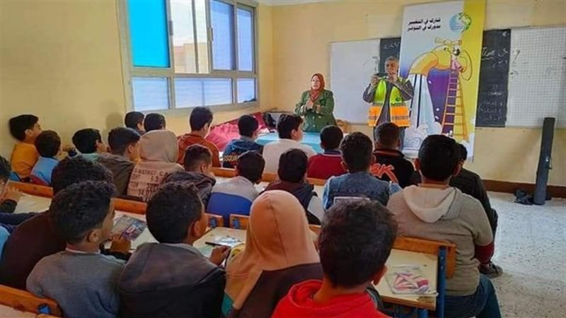 ندوات لطلاب مدارس