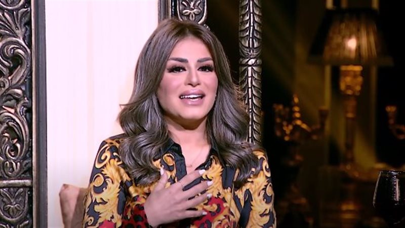 الفنانة منة فضالي،