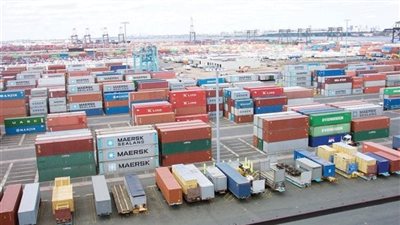 بعد افراجات الجمارك، انخفاض حجم بضائع الأدوية المتراكمة في الموانئ 