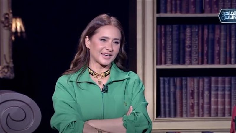 الفنانة نيللي كريم،
