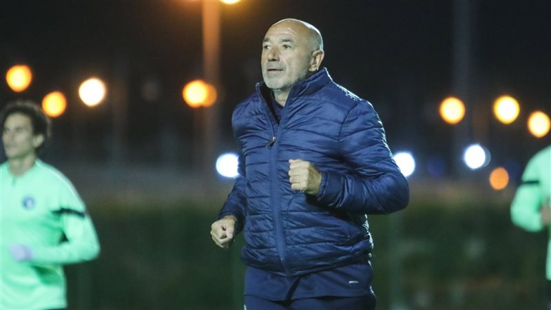 باتشيكو، فيتو