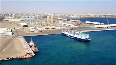 تداول 14 ألف طن بضائع عامة ومتنوعة بموانئ البحر الأحمر