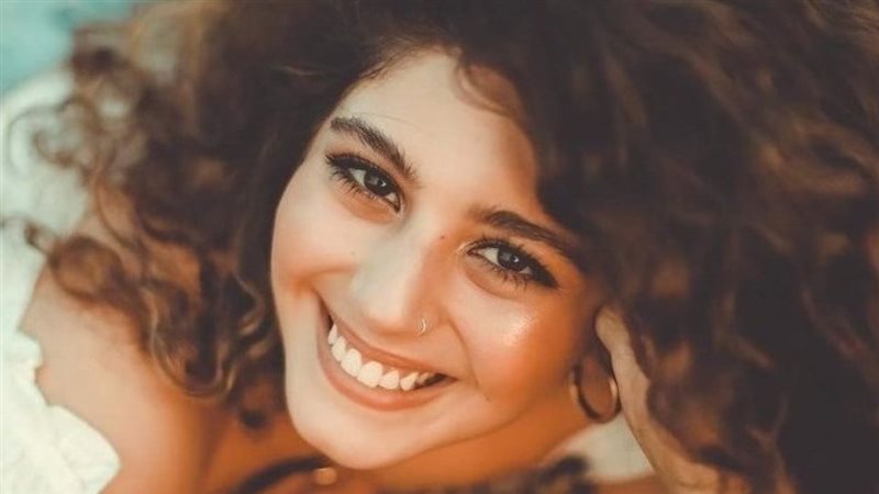 مايان السيد، فيتو