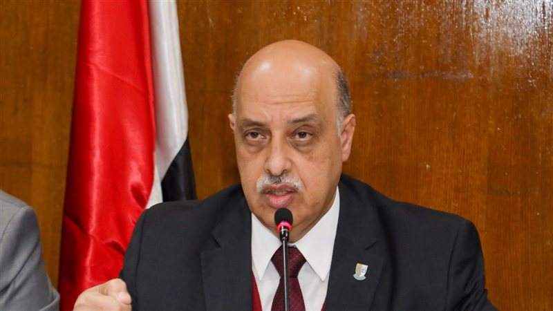 الدكتور حسام رزق