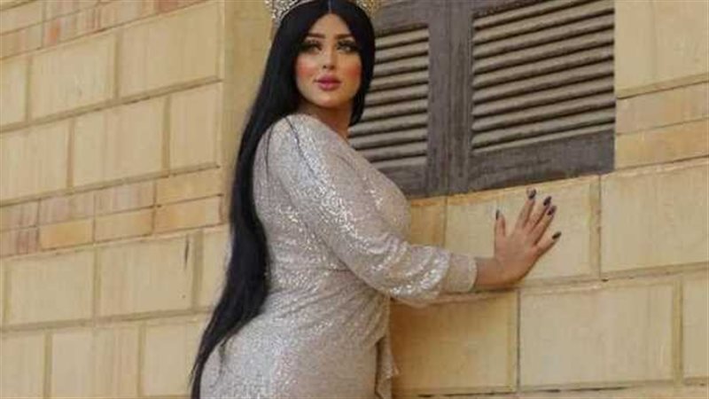 الموديل سلمى الشيمى