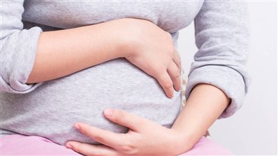  أسباب انتفاخ البطن ونصائح لمنع تراكم الغازات