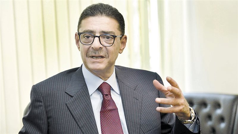 محمود طاهر رئيس الأهلي