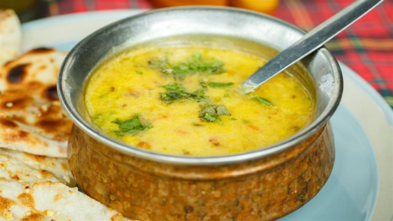 شوربة العدس بالكارى،