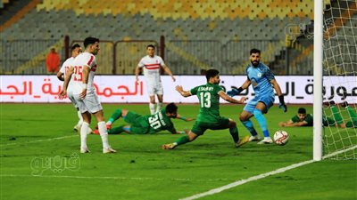 الزمالك يتقدم على المصري 1/2 في شوط أول مثير (صور)