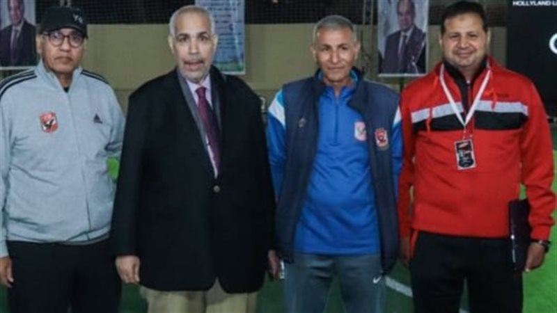 الأهلي يضم الموهوبين