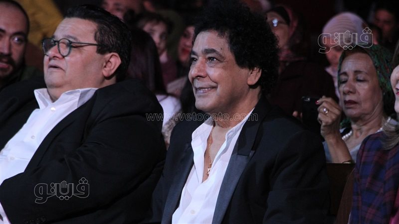 محمد منير، فيتو