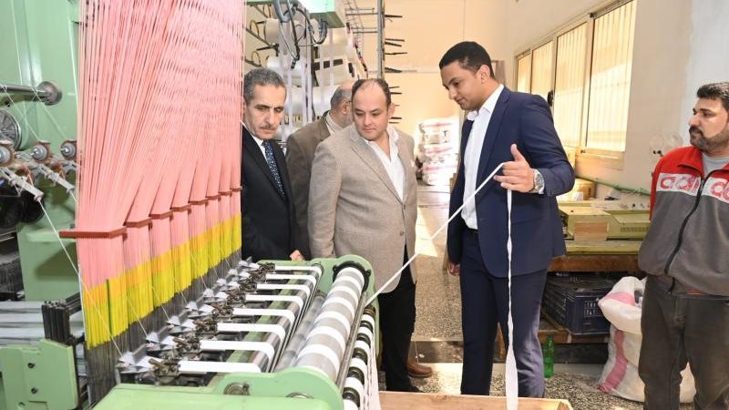 وزير التجارة ومحافظ