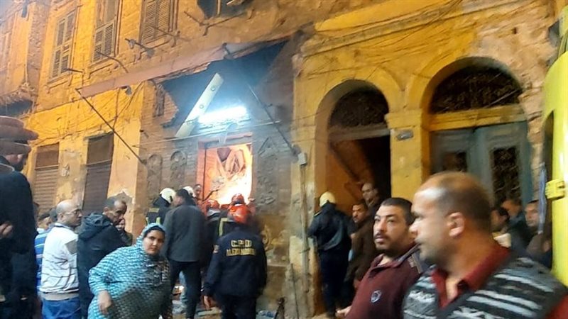  انهيار عقار حارة