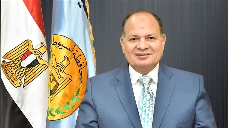 اللواء عصام سعد محافظ